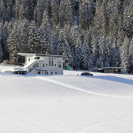 Apart Alpinea Sankt Leonhard im Pitztal Exterior photo