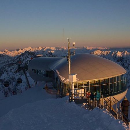 Apart Alpinea Sankt Leonhard im Pitztal Exterior photo
